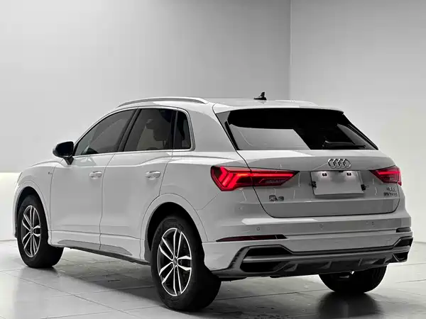 Audi Q3 2022