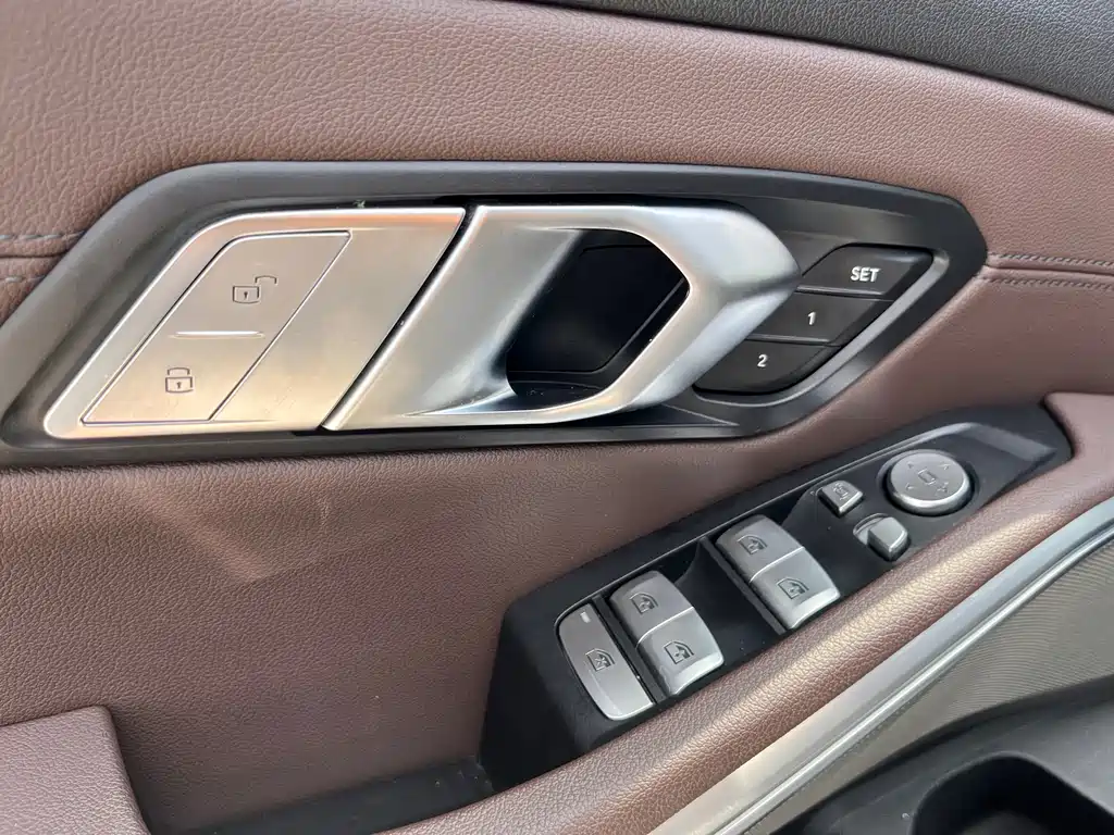 BMW 3 Series 2020 — фото 14