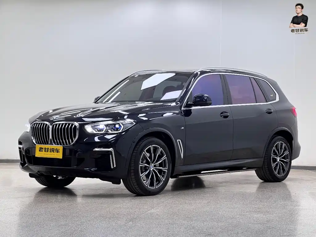 BMW X5 2023 — фото 1