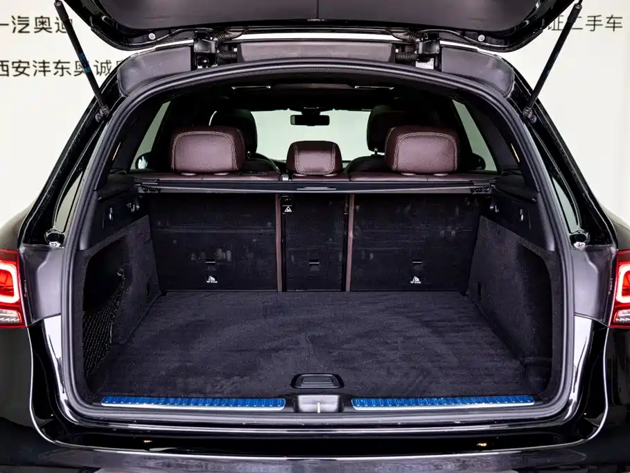 Mercedes-Benz GLC 2021 — фото 20