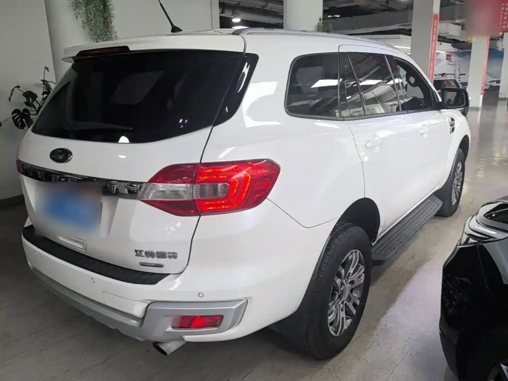 Ford Everest 2017