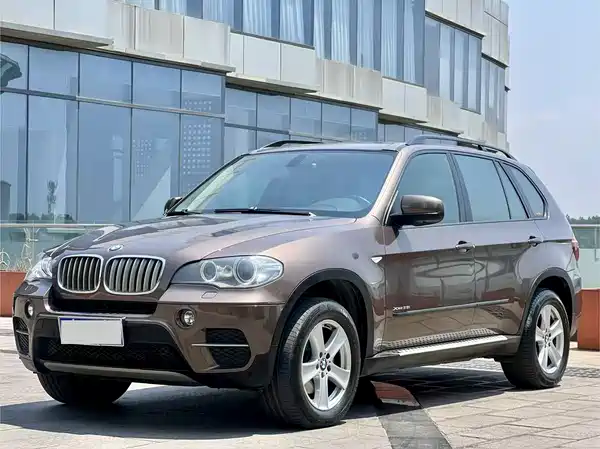 BMW X5 2011