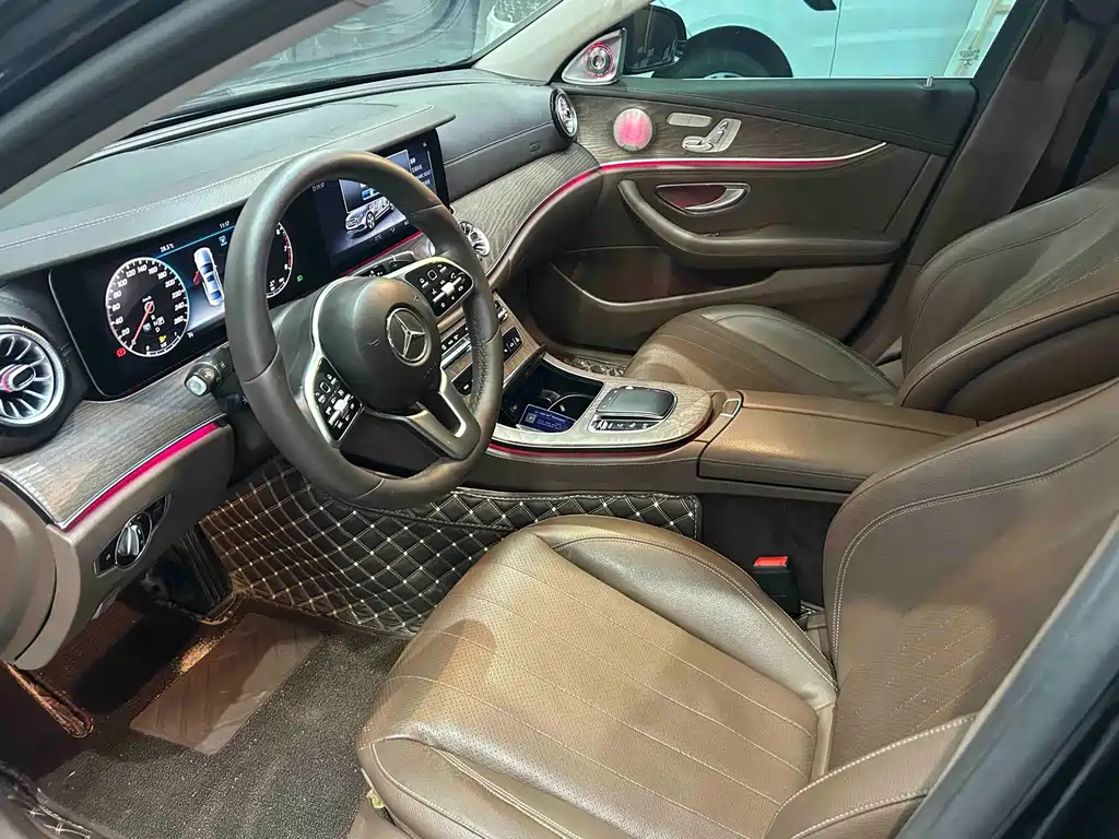 Mercedes-Benz E-Class 2018