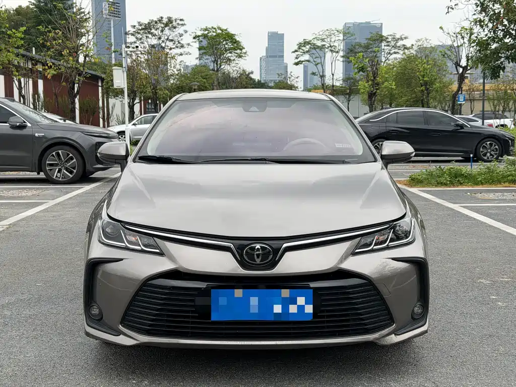 Toyota Corolla 2020 — фото 2