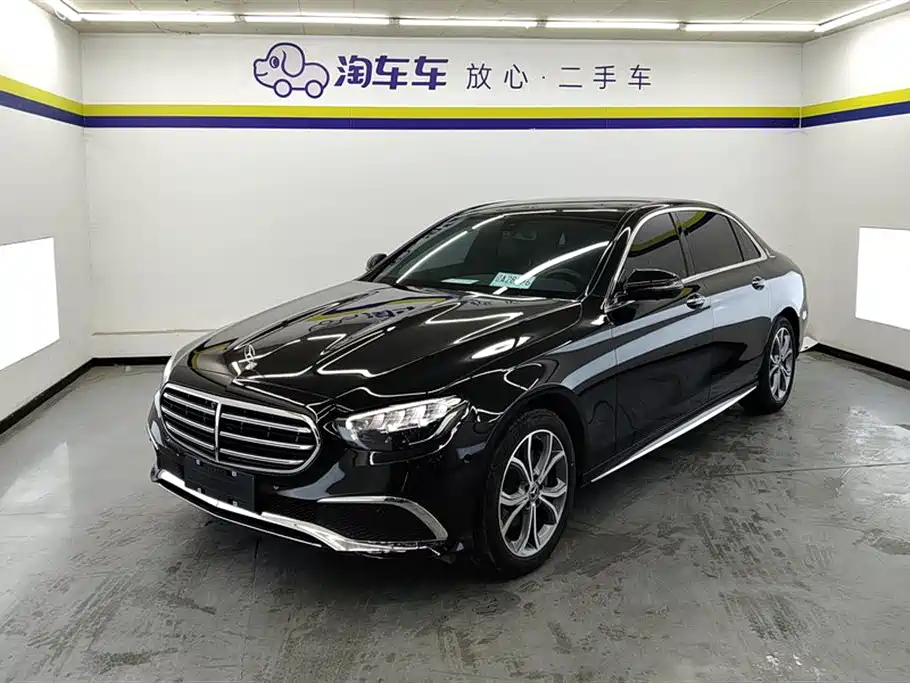 Mercedes-Benz E-Class 2023 — фото 1