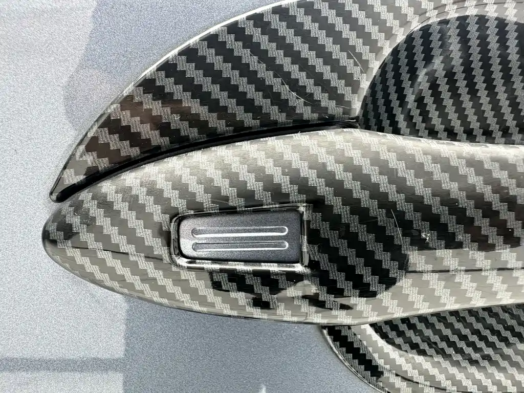 Toyota Corolla 2023 — фото 11