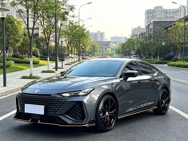 Changan UNI-V 2022