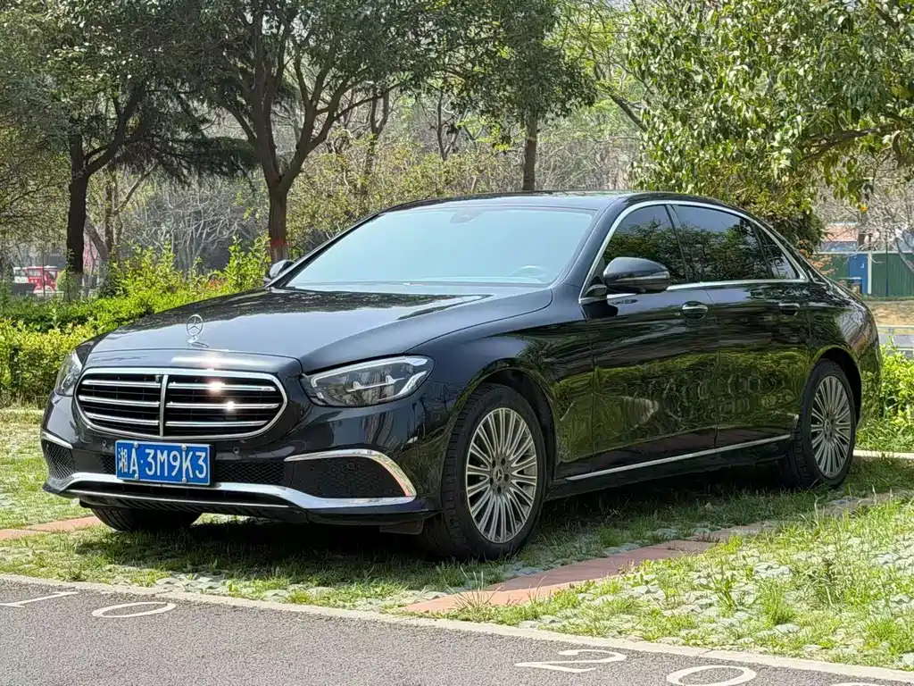 Mercedes-Benz E-Class 2021 — фото 1