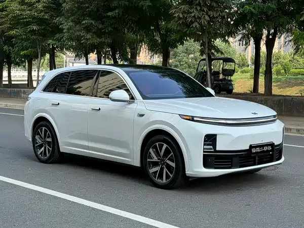 Li Auto L7 2023