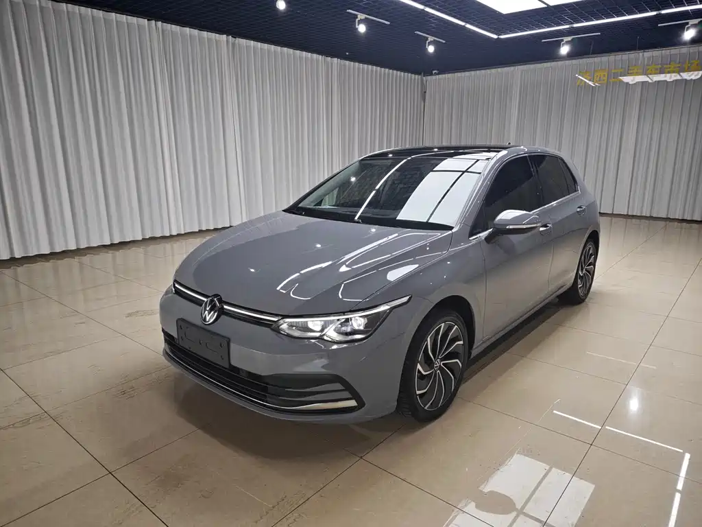Volkswagen Golf 2022