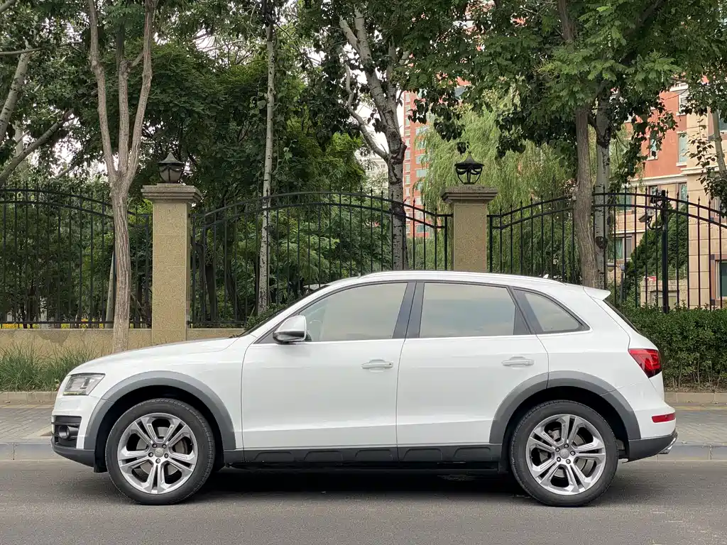 Audi Q5 2014