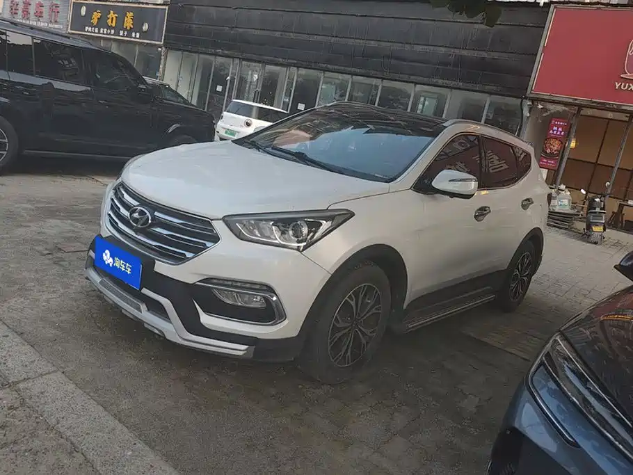 Hyundai Santa Fe 2018 — фото 1