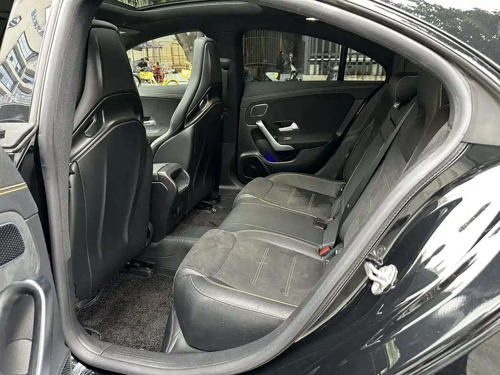Mercedes-Benz Mercedes CLA AMG 2022 — фото 11