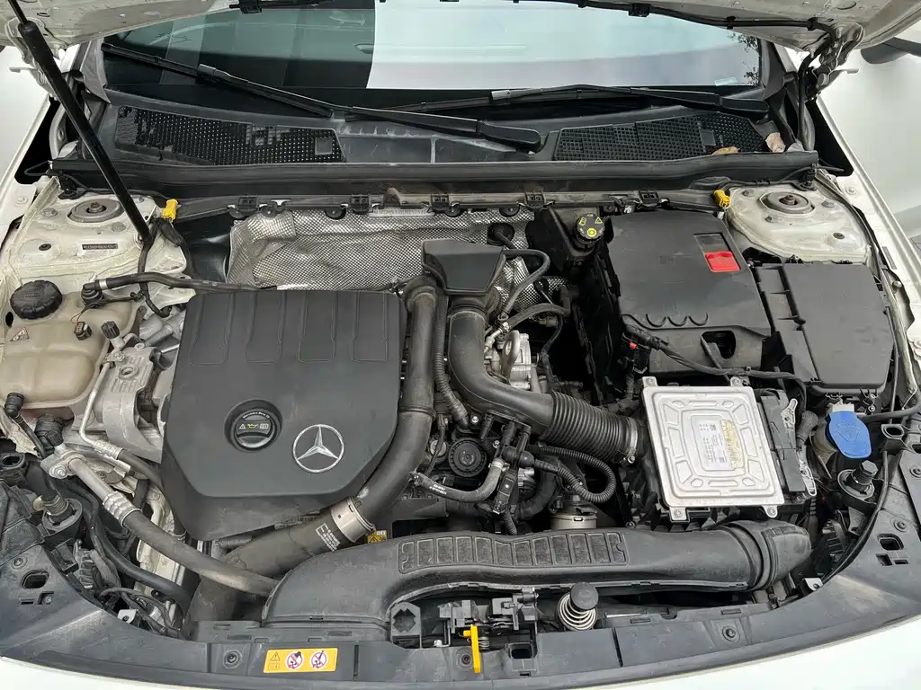 Mercedes-Benz CLA 2020 — фото 20