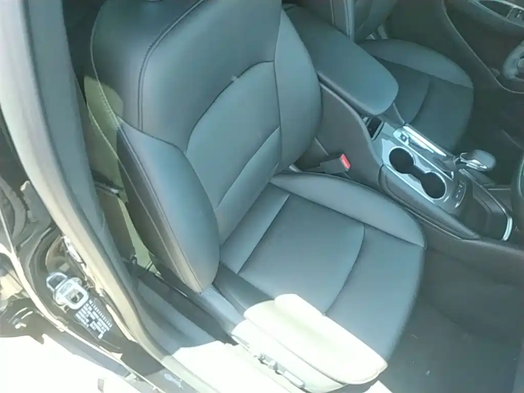 Chevrolet Malibu XL 2021 — фото 25