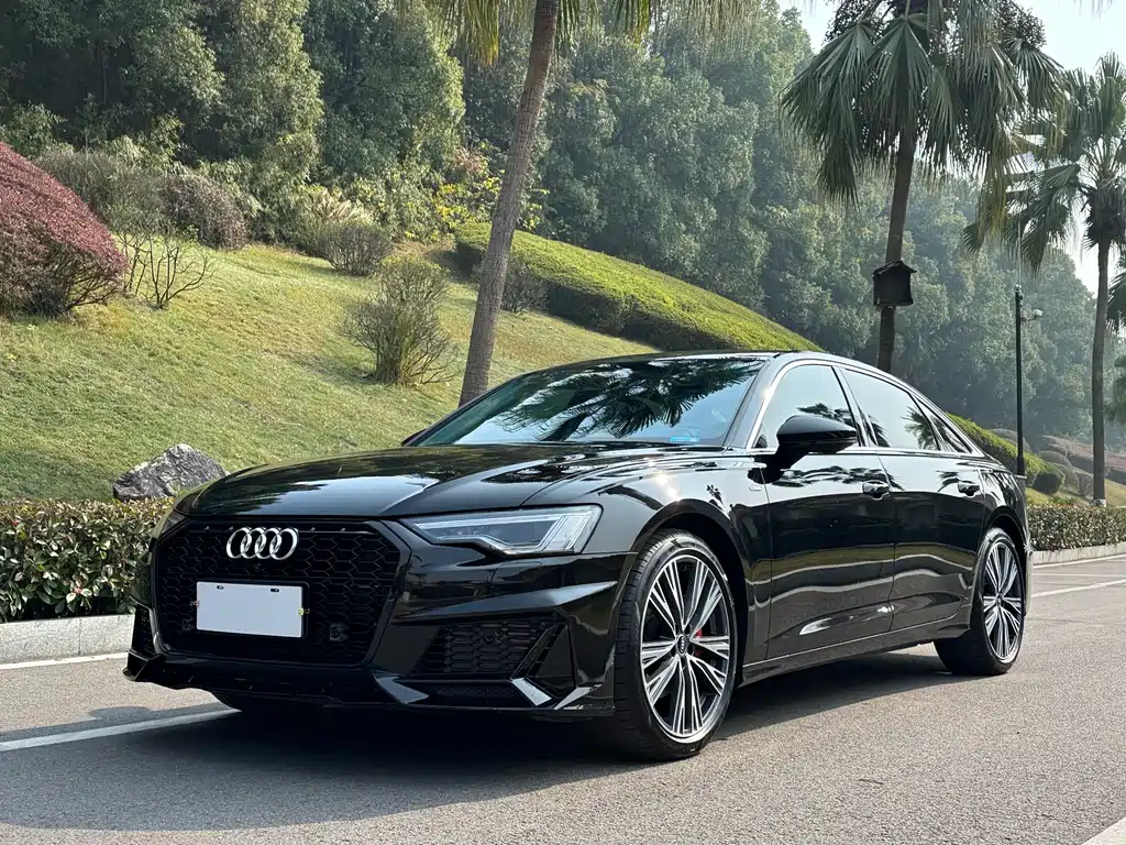 Audi A6L 2024 — фото 1