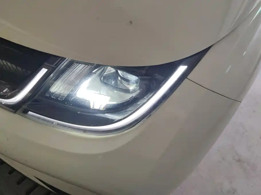 BYD Dolphin 2023