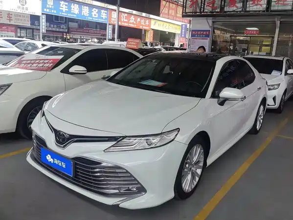 Toyota Camry 2018