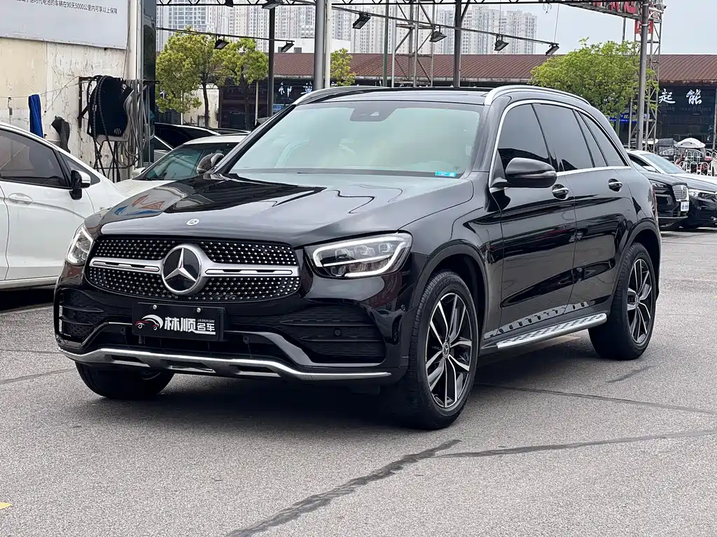 Mercedes-Benz GLC 2022 — фото 1