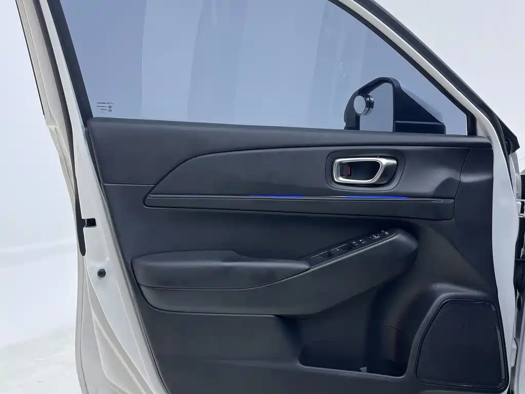 Honda Vezel 2024 — фото 17