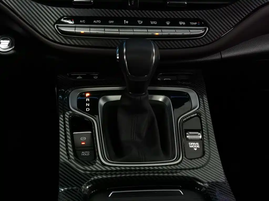 GAC Trumpchi M6 2024 — фото 13