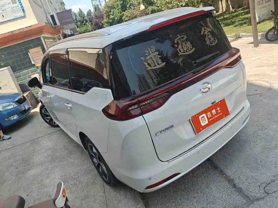 GAC Trumpchi M6 2022 — фото 13