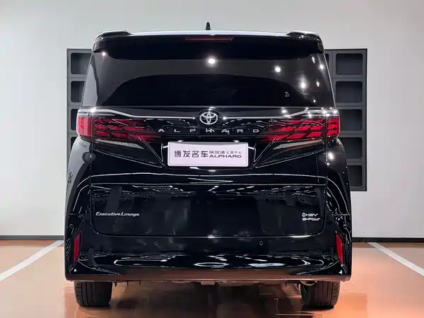 Toyota Alphard 2024