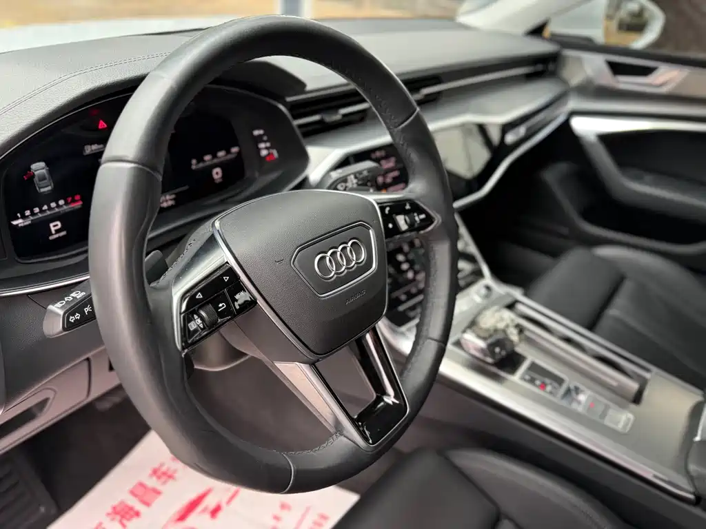Audi A7 2023 — фото 7