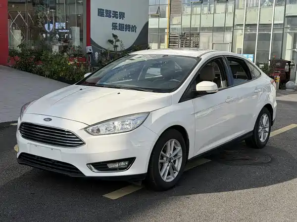 Ford Focus 2015