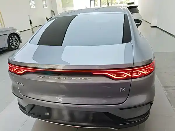 BYD Han 2025