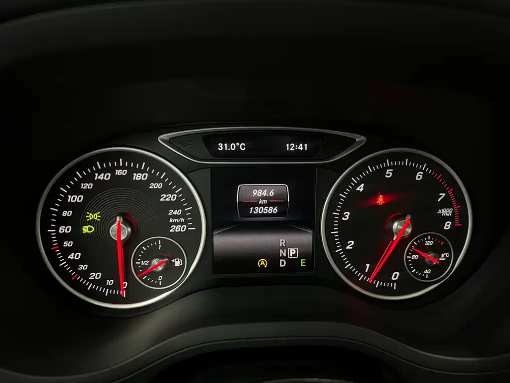 Mercedes-Benz B-Class 2015 — фото 10