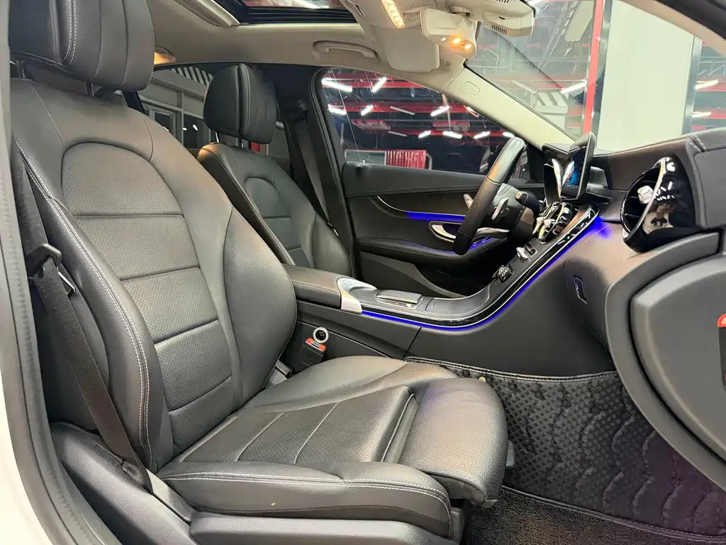 Mercedes-Benz C-Class 2020 — фото 25