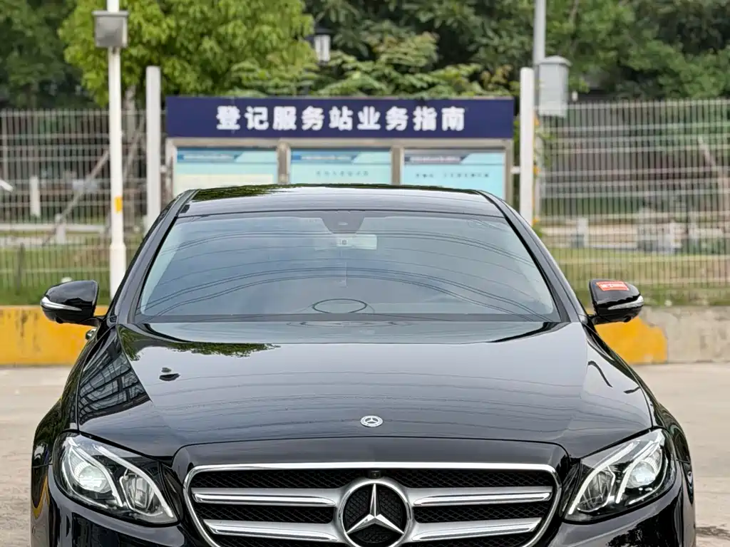 Mercedes-Benz E-Class 2020 — фото 2