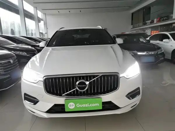Volvo XC60 2021