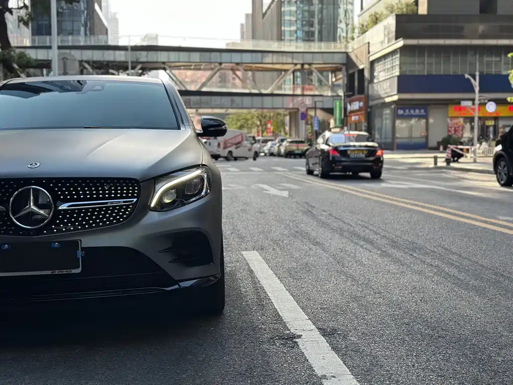 Mercedes-Benz GLC Coupe AMG 2018 — фото 15