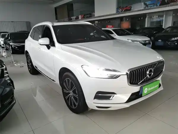 Volvo XC60 2021