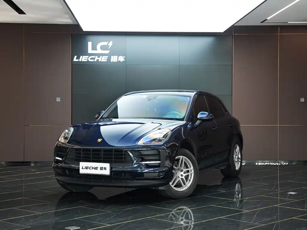 Porsche Macan 2020 — фото 1