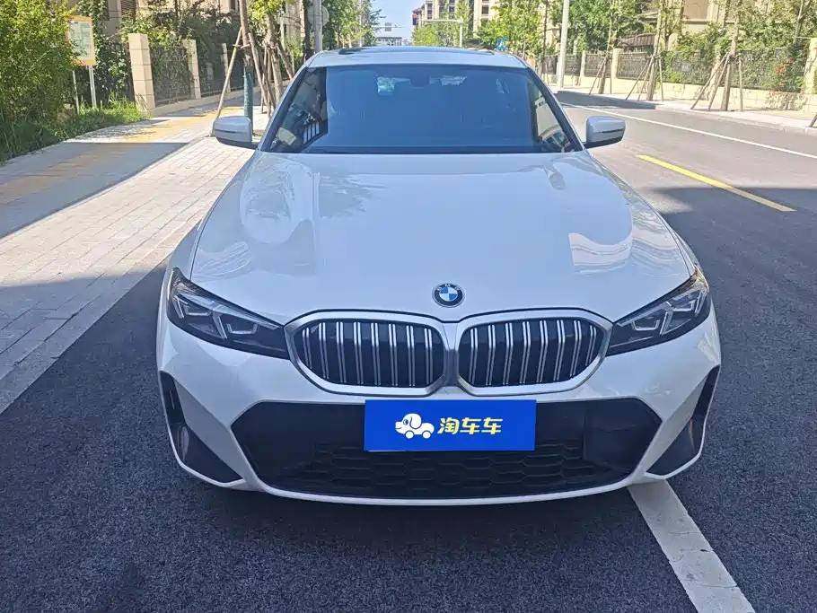 BMW 3 Series 2024