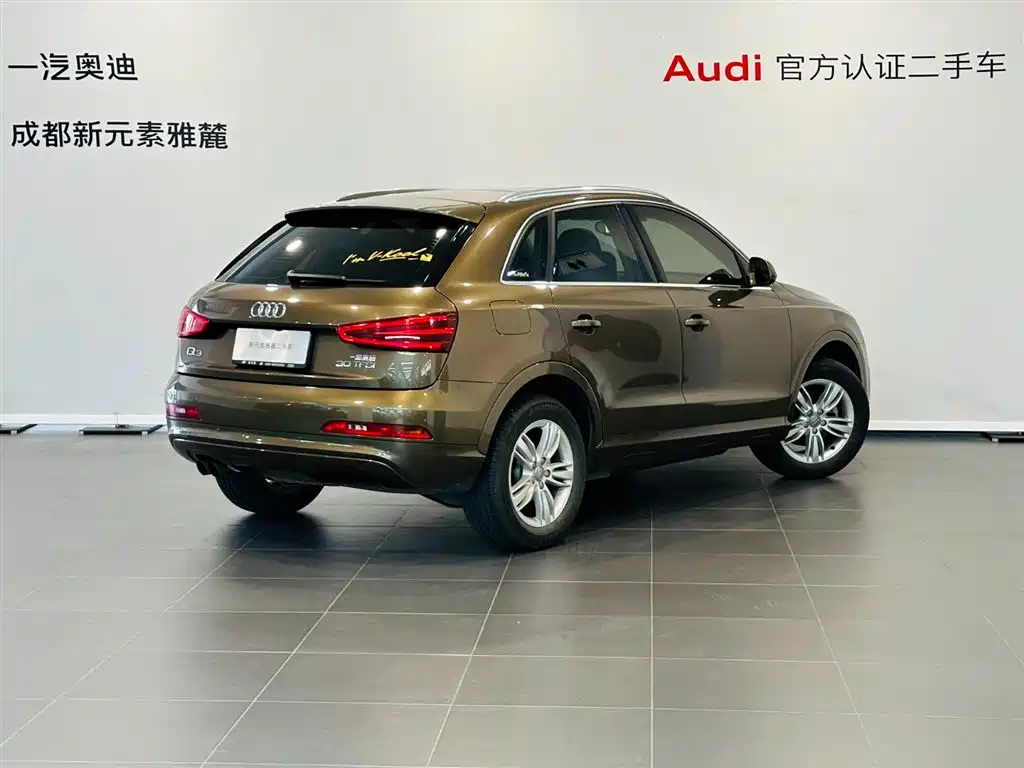 Audi Q3 2015 — фото 4