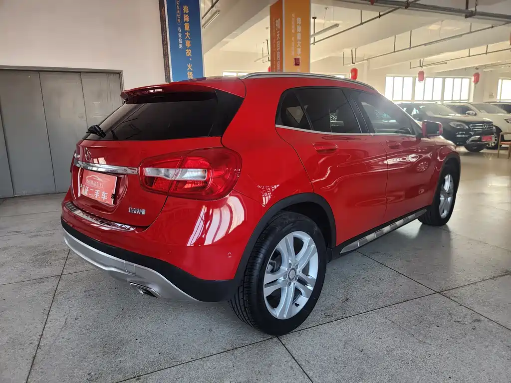 Mercedes-Benz GLA 2017 — фото 6