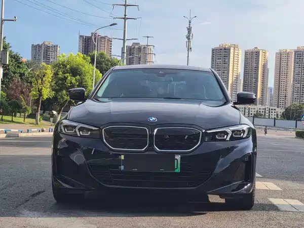 BMW i3 2024
