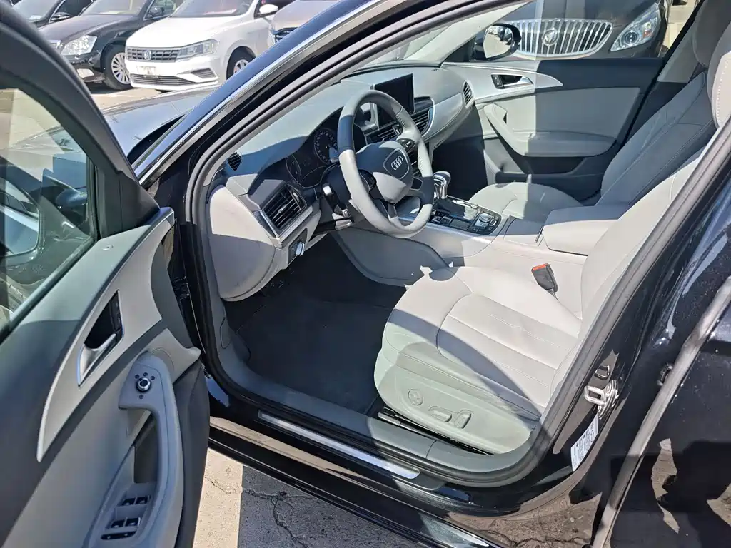 Audi A6L 2015