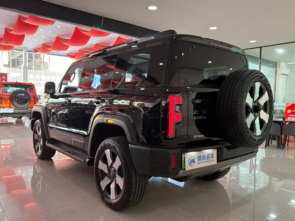 BAIC BJ40 Extended Range 2025 — фото 26