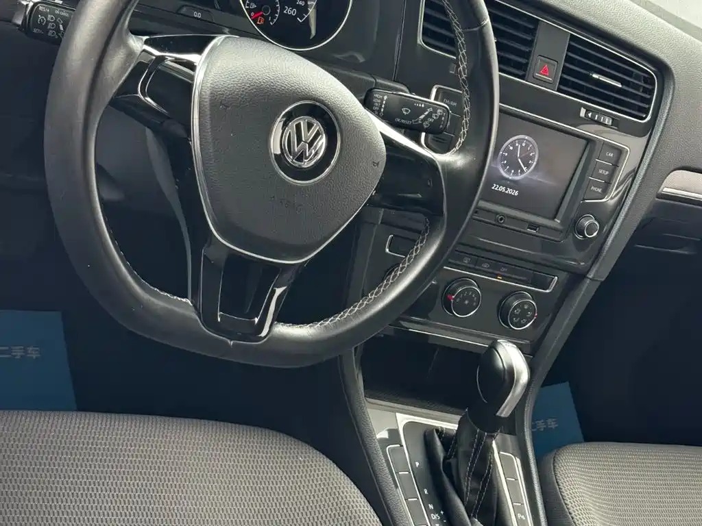 Volkswagen Golf 2017 — фото 22