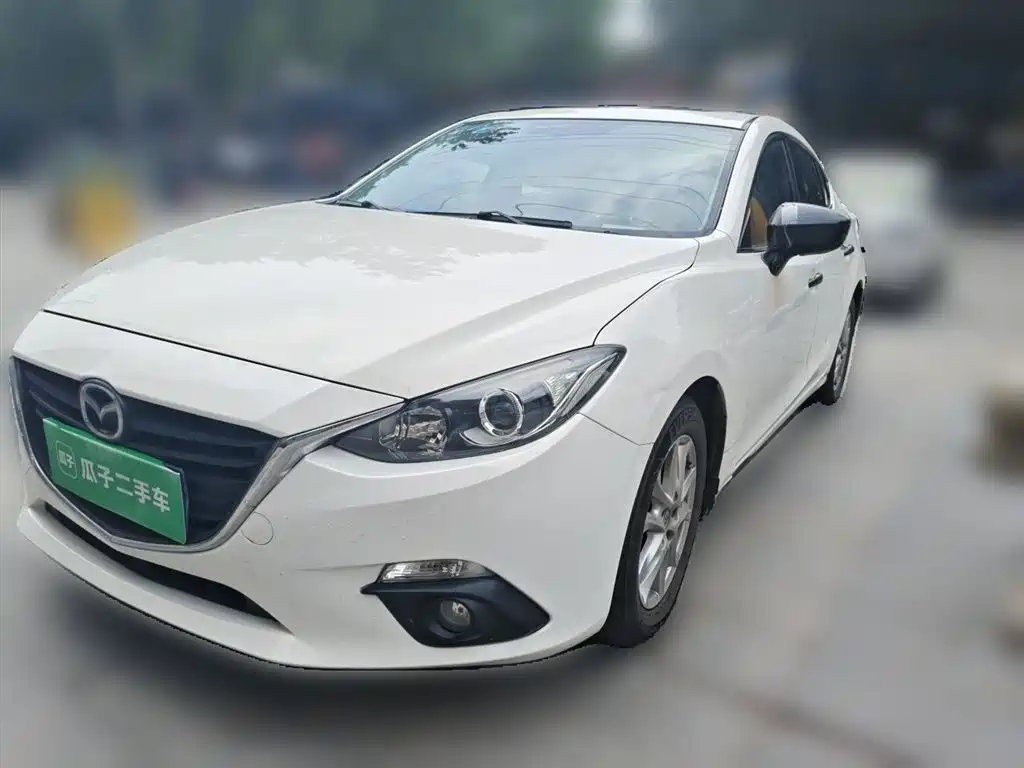 Mazda 3 Axela 2016 — фото 2