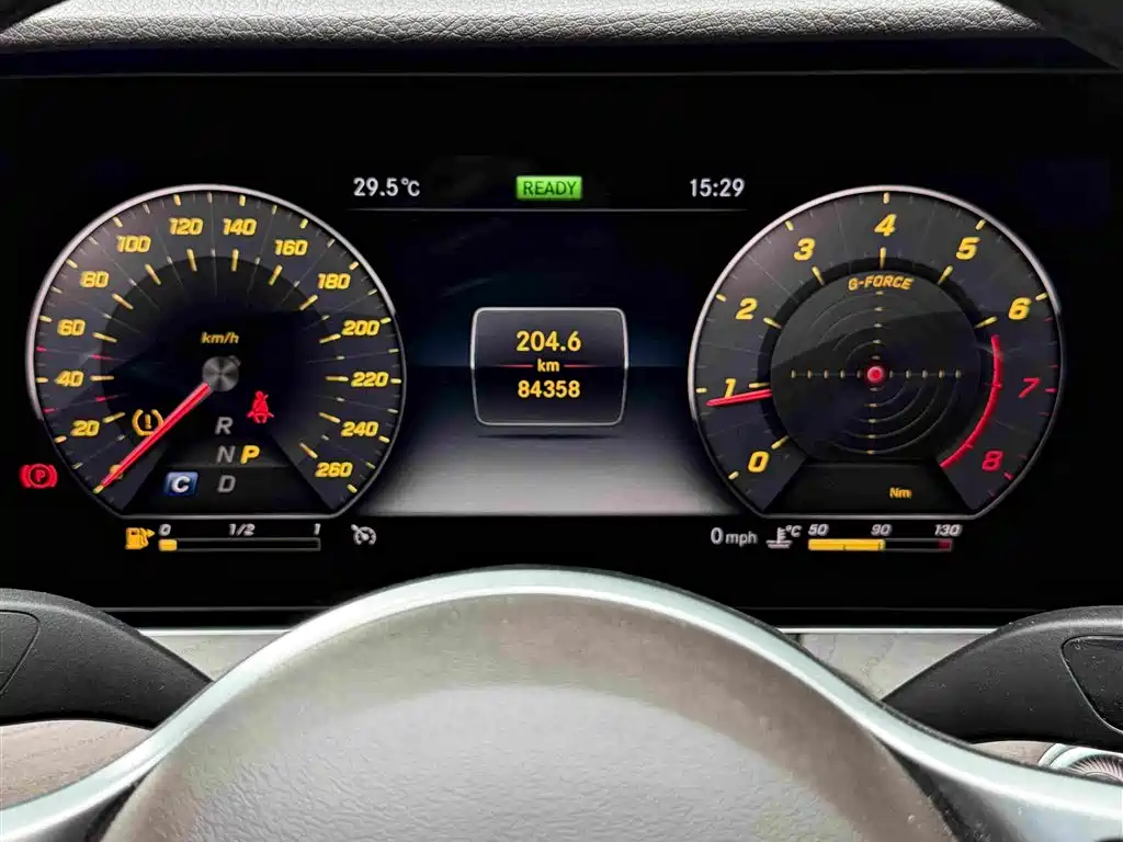 Mercedes-Benz E-Class 2019 — фото 14