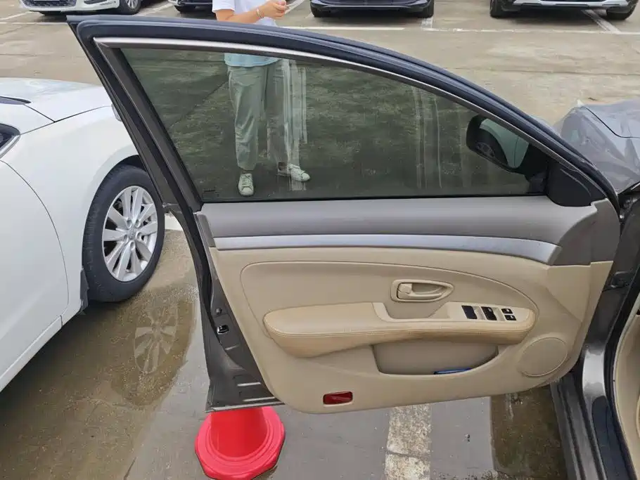 Nissan Sylphy 2015