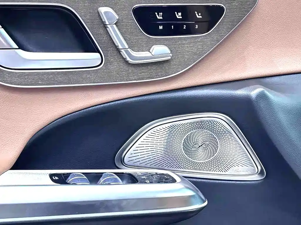Mercedes-Benz E-Class 2024