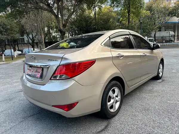 Hyundai Accent 2016