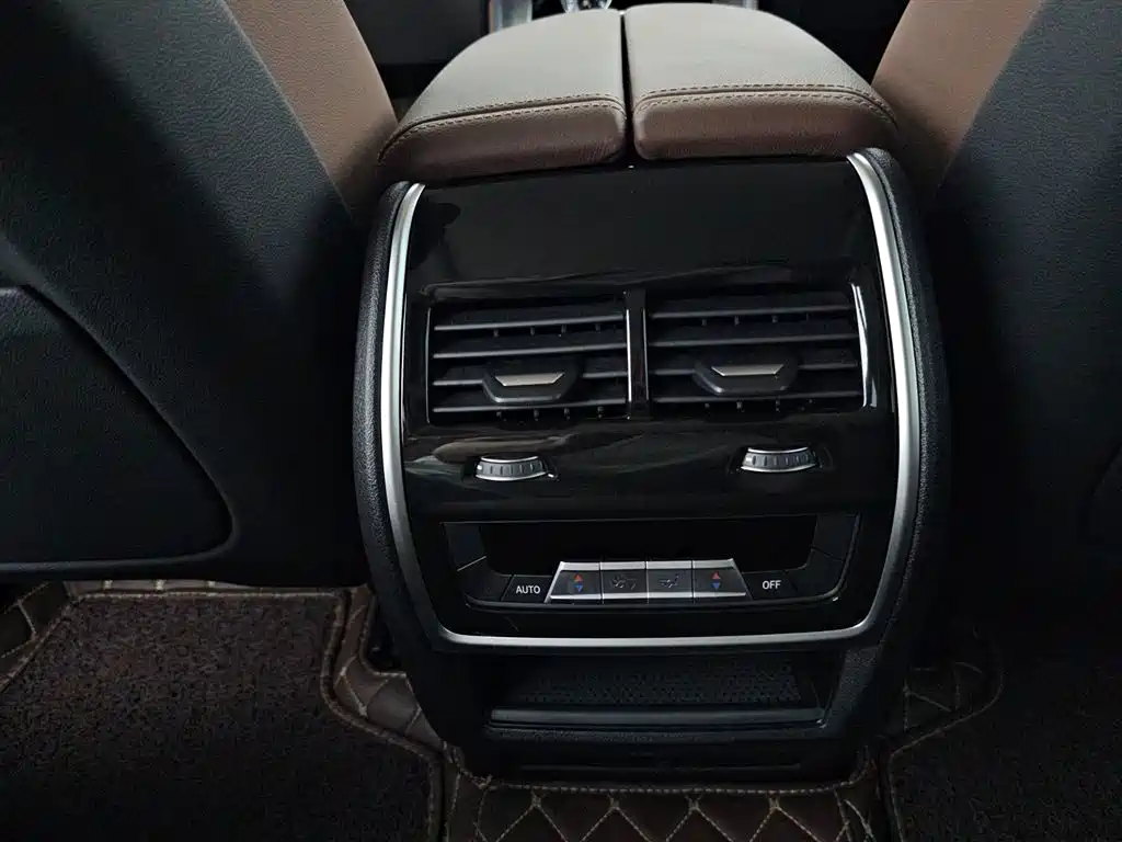 BMW X5 2021 — фото 15